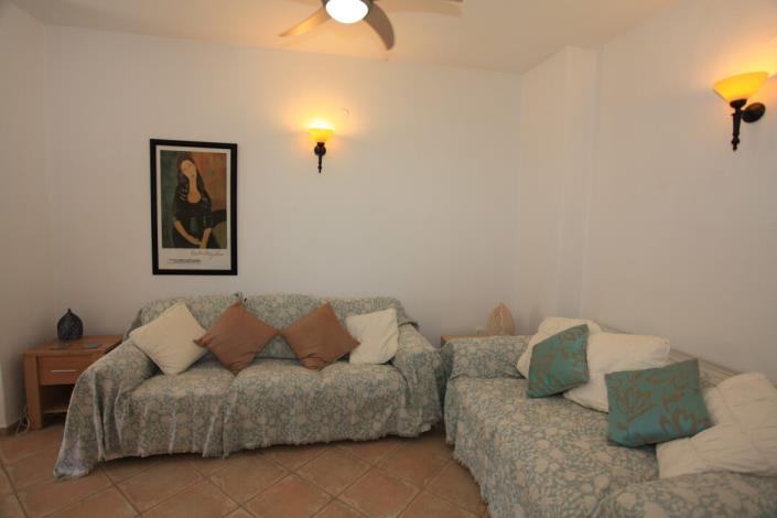 Image No.9-3 Bed Villa / Detached for sale