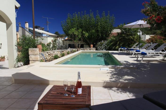 Image No.12-3 Bed Villa / Detached for sale