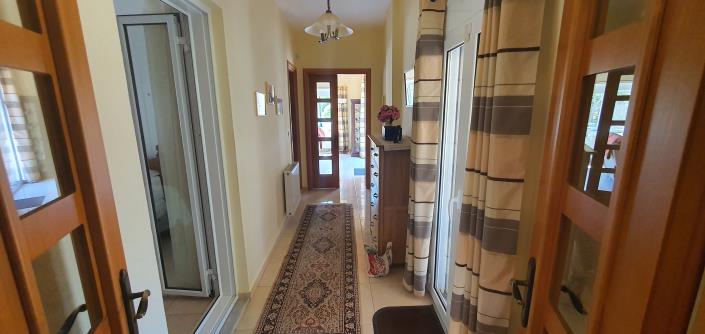 Image No.12-3 Bed Villa / Detached for sale