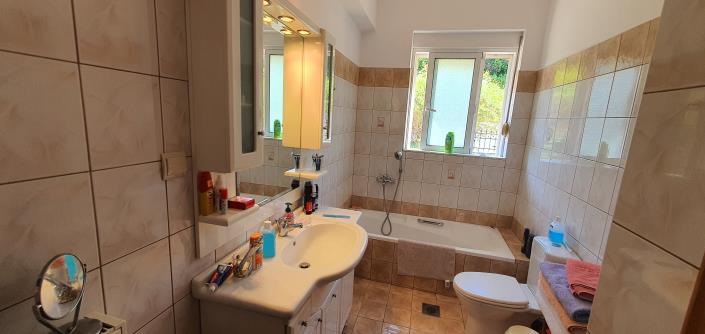 Image No.10-5 Bed Villa / Detached for sale