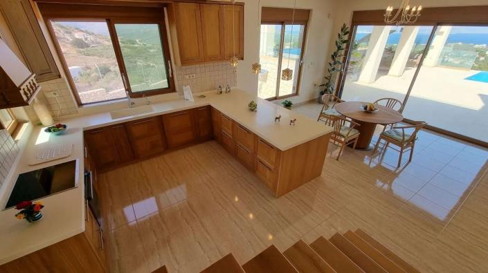 Image No.14-3 Bed Villa / Detached for sale