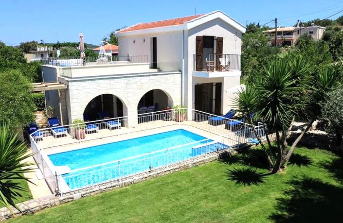 Image No.1-3 Bed Villa / Detached for sale