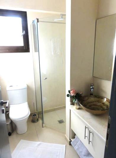 Image No.6-3 Bed Villa / Detached for sale