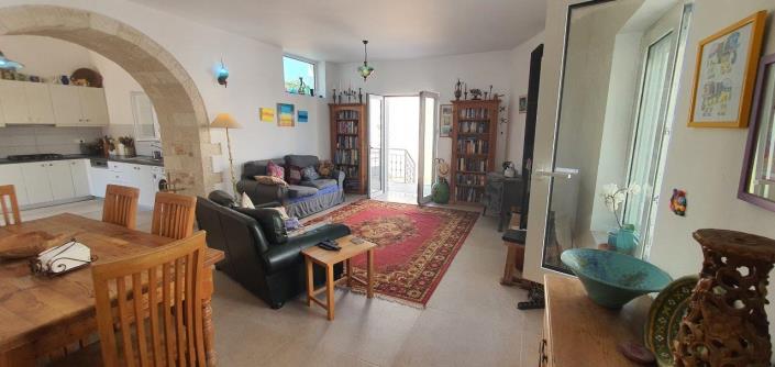 Image No.3-2 Bed House for sale