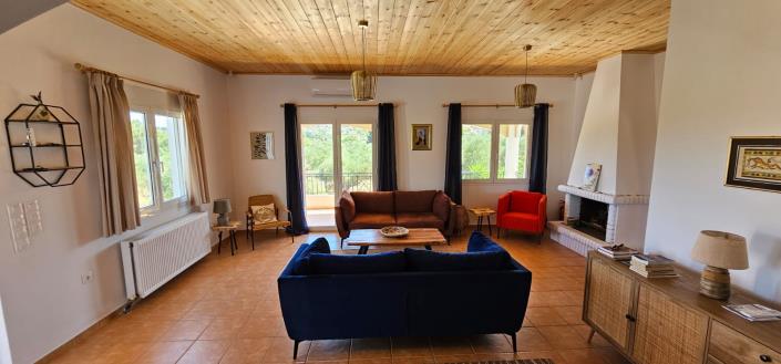 Image No.26-3 Bed Villa / Detached for sale