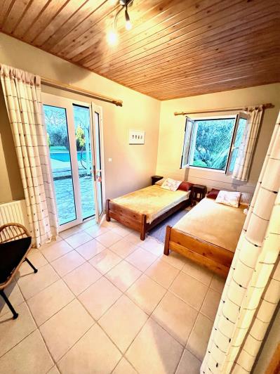 Image No.35-3 Bed Villa / Detached for sale