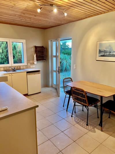 Image No.38-3 Bed Villa / Detached for sale