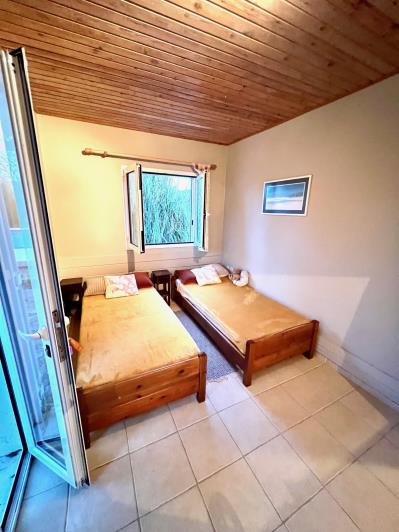 Image No.44-3 Bed Villa / Detached for sale