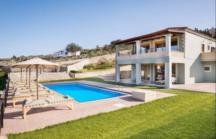 Image No.1-5 Bed House/Villa for sale