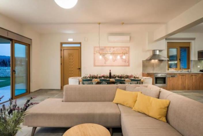 Image No.6-5 Bed House/Villa for sale