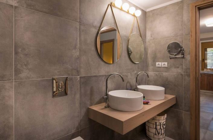 Image No.5-5 Bed House/Villa for sale