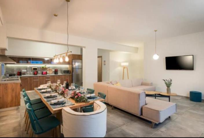 Image No.14-5 Bed House/Villa for sale