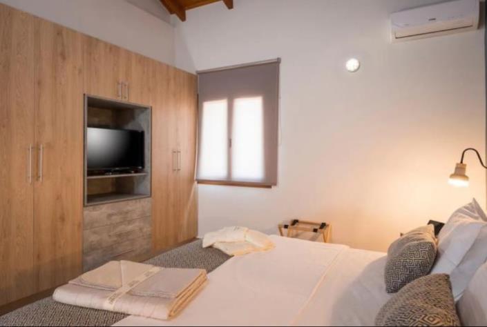 Image No.25-5 Bed House/Villa for sale