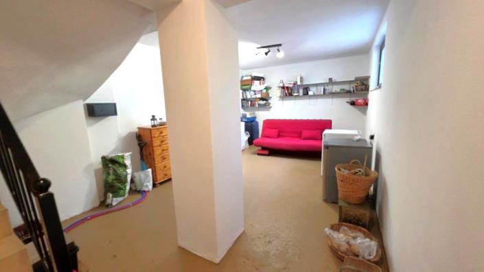 Image No.13-4 Bed Villa / Detached for sale