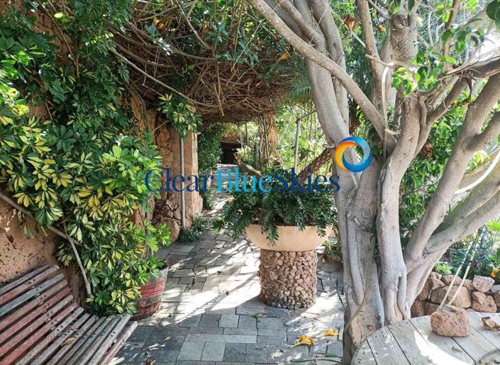 Image No.2-1 Bed Farmhouse for sale