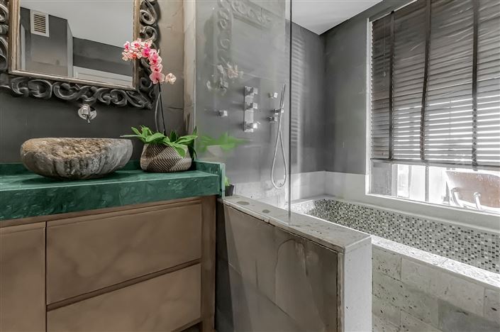 Image No.10-3 Bed Villa for sale