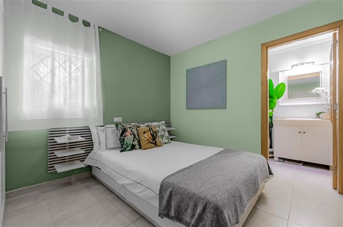 Image No.14-3 Bed Villa for sale