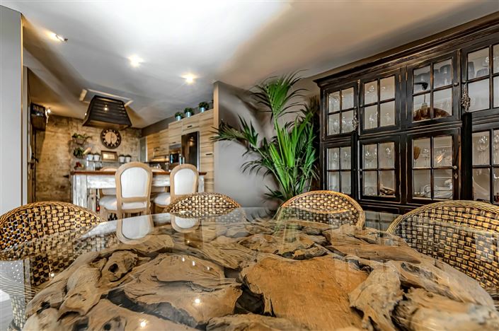 Image No.18-3 Bed Villa for sale