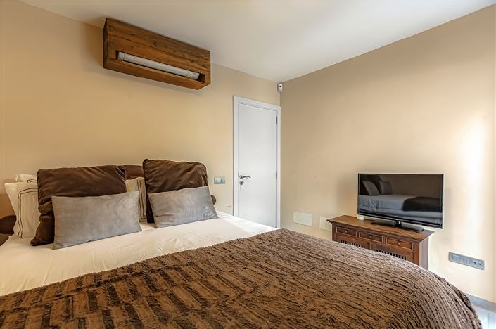 Image No.9-3 Bed Villa for sale