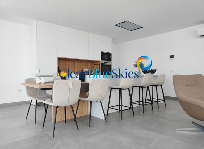 Image No.20-3 Bed Villa for sale