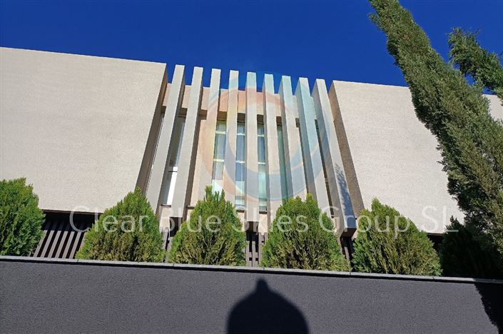 Image No.6-5 Bed Villa for sale