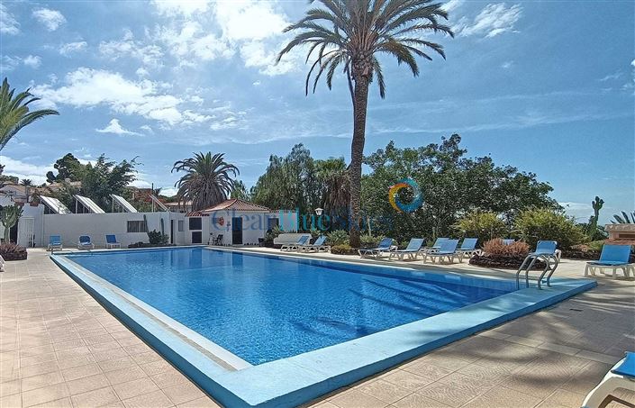 Image No.19-4 Bed House for sale