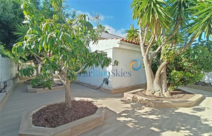 Image No.15-4 Bed House for sale