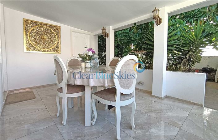 Image No.5-4 Bed House for sale