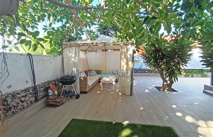 Image No.6-4 Bed House for sale