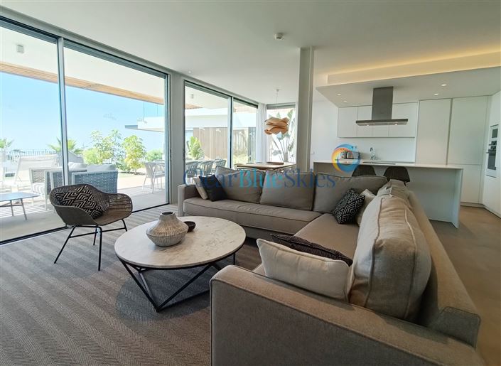 Image No.12-3 Bed Apartment for sale