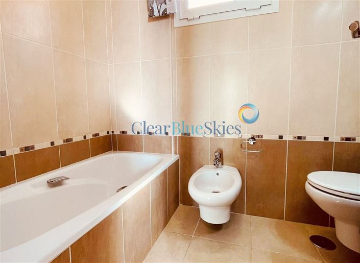 Image No.11-4 Bed Villa for sale