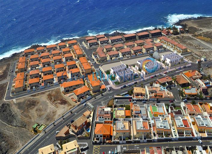 Image No.10-3 Bed Villa for sale