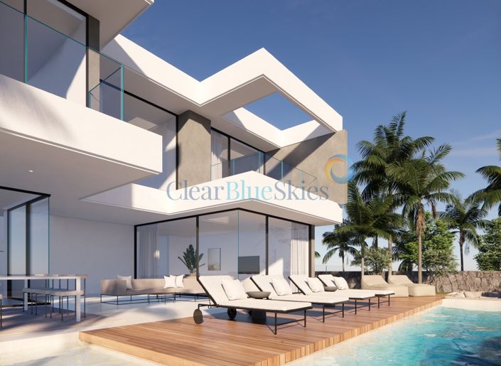 Image No.1-6 Bed Villa for sale