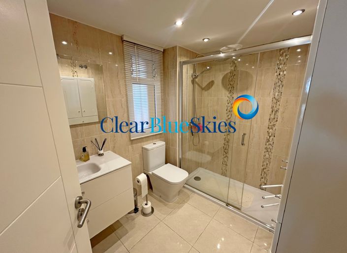 Image No.8-3 Bed Apartment for sale