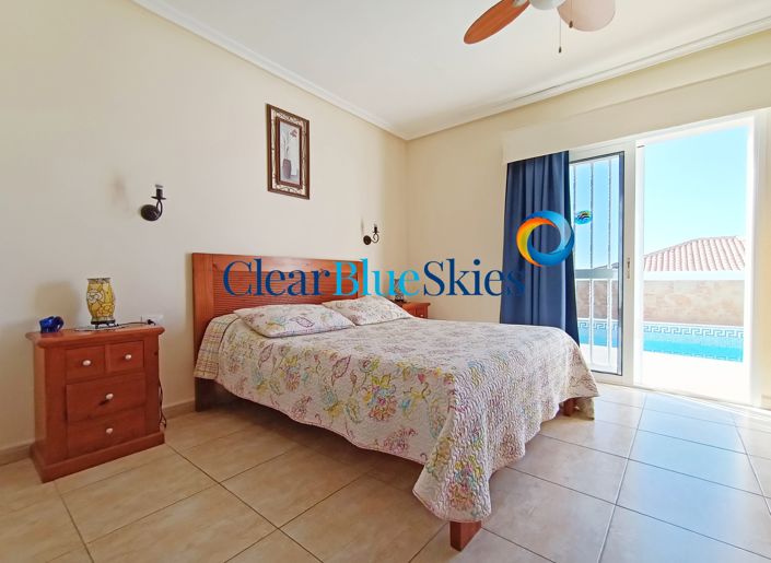 Image No.14-4 Bed Villa for sale