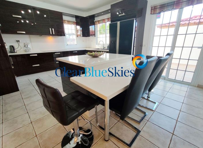 Image No.13-4 Bed Villa for sale