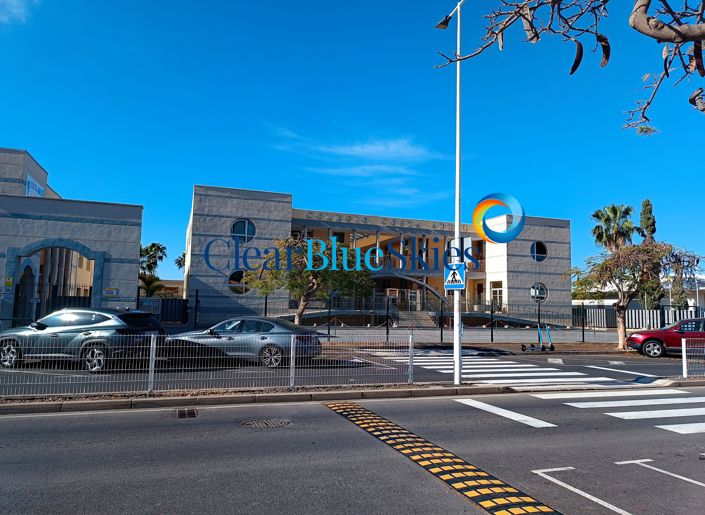 Image No.20-3 Bed Townhouse for sale