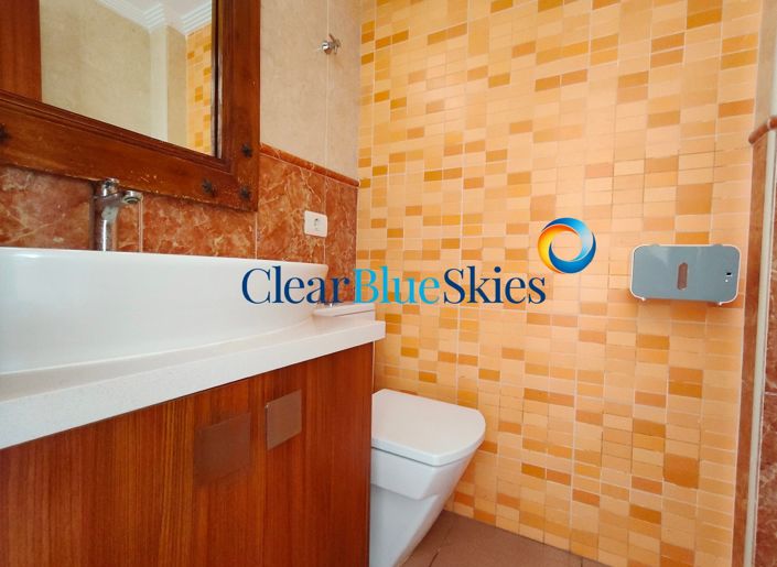 Image No.6-3 Bed Townhouse for sale