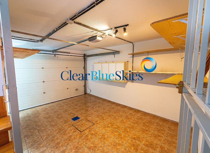 Image No.18-2 Bed Townhouse for sale