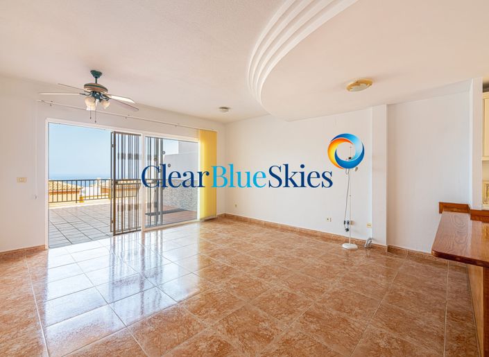 Image No.21-2 Bed Townhouse for sale