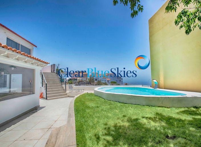 Image No.1-4 Bed House for sale