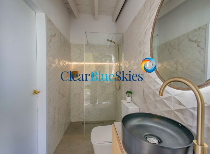 Image No.19-4 Bed House for sale