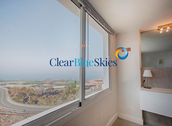 Image No.24-4 Bed House for sale