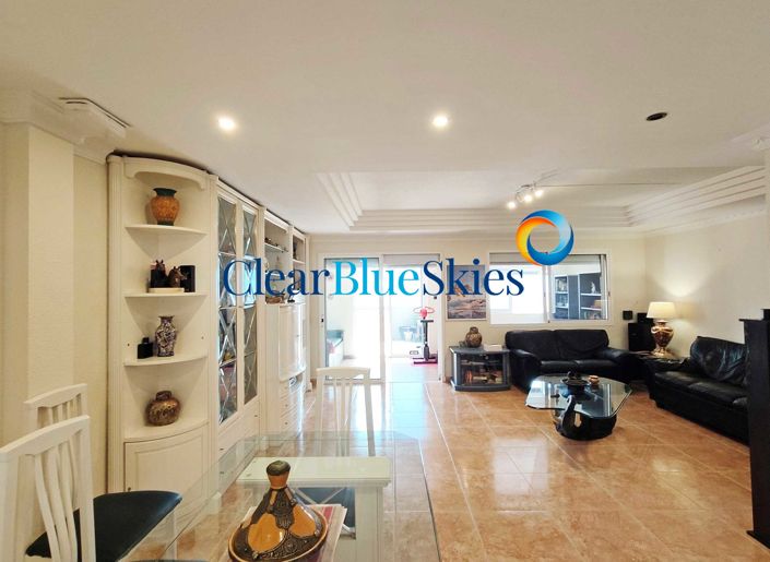 Image No.16-3 Bed Townhouse for sale