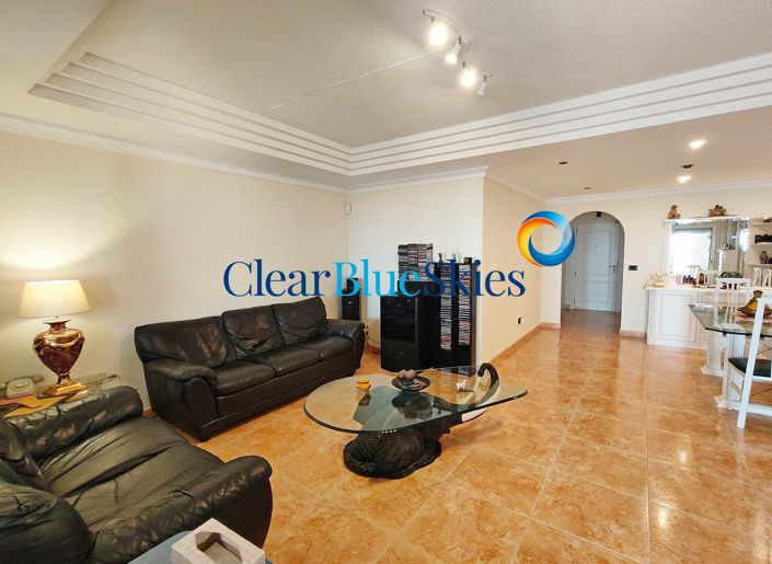 Image No.17-3 Bed Townhouse for sale