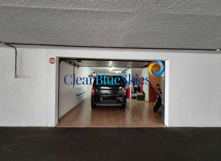 Image No.21-3 Bed Townhouse for sale