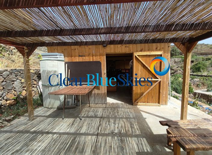 Image No.22-4 Bed Farmhouse for sale