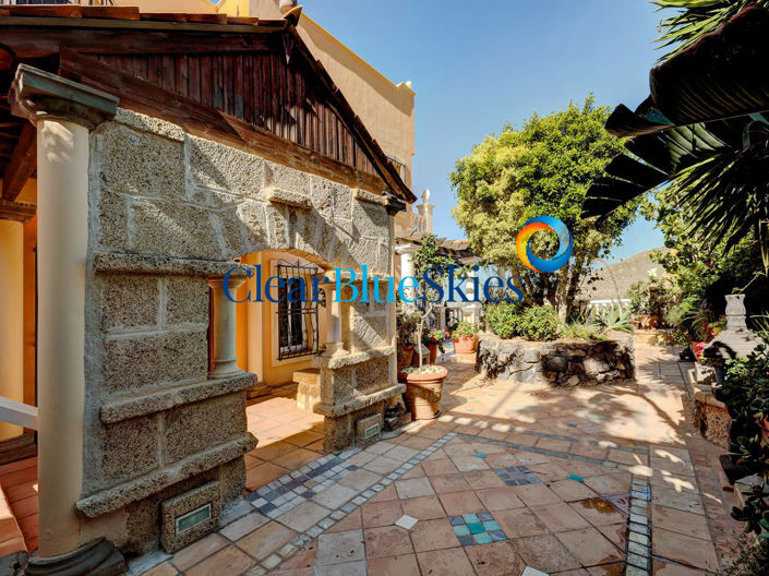 Image No.10-4 Bed Villa for sale