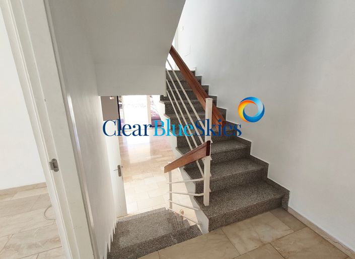 Image No.17-3 Bed Villa for sale