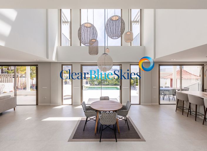 Image No.3-5 Bed Villa for sale